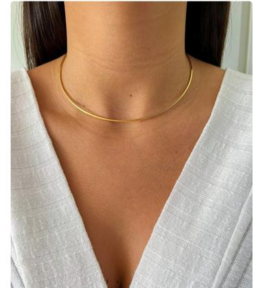 Imagem de Kit Colar e Brincos Choker Elo Aro Fio Rígido Liso com Pingente Estrela do Mar Folheado Ouro Dourado Luxo Moda