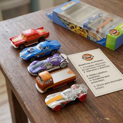 Imagem de Kit Coleção Carrinho De Ferro Estilo Hot Wheels 05 Peças