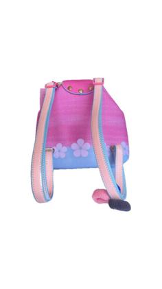 Imagem de Kit com 01 Bolsa e 01 Mochila Infantil Estampa Flores com Strass - Estilo e Diversão!