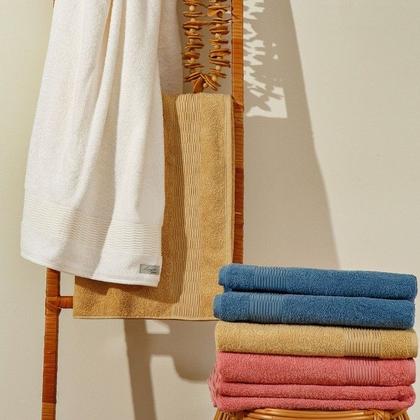 Imagem de Kit Com 04 Toalha De Banho Branca - Movie -72x130cm- LMpeter