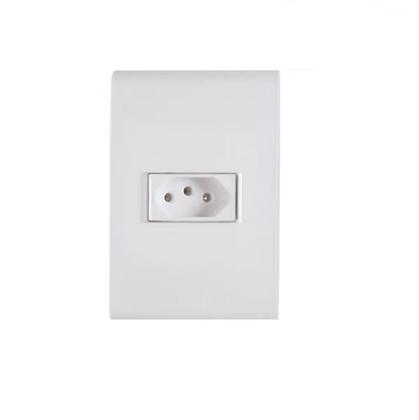 Imagem de kit com 10 Conjuntos de 1 Tomada Liz 20A 250V (2P+T) + Placa 4x2 branco Tramontina