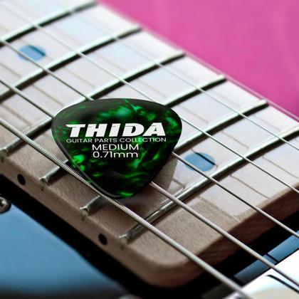 Imagem de Kit Com 12 Palhetas Medium Cores Sortidas De Celuloide