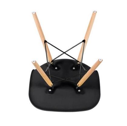 Imagem de Kit com 2 Cadeiras Charles Eames Eiffel Pretas Base de Madeira, Design Moderno