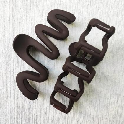 Imagem de Kit com 2 Presilhas Prendedor de Cabelo Piranha Grande Blogueirinha