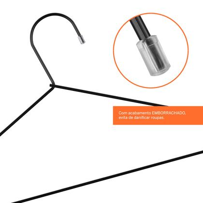 Imagem de Kit com 3 Cabides Pretos Leves e Resistentes - Organize suas Roupas com Estilo e Praticidade