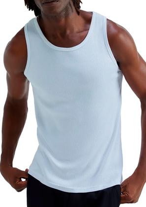 Imagem de Kit com 3 Camisetas Regata Masculina Hering 015m