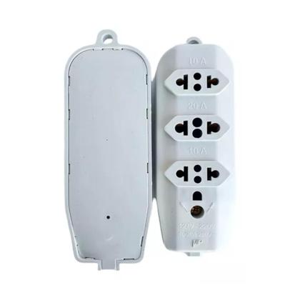 Imagem de Kit Com 3 Tomadas Tripla Em Barra 10a/20a Branca