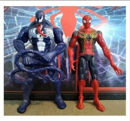 Imagem de Kit Com 4 Bonecos Venom E Homem-Aranha - Luzes Led
