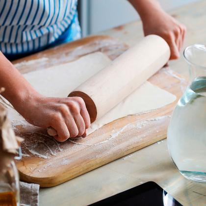 Imagem de Kit com 4 Rolos para Macarrão/Pão/Torta/etc de Madeira 23cm