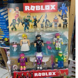 Imagem de Kit com 6 Bonecos noiva ROBLOX articulado 12 cm- com acessórios lançamento inédito roblox noiva meninas  Entrega