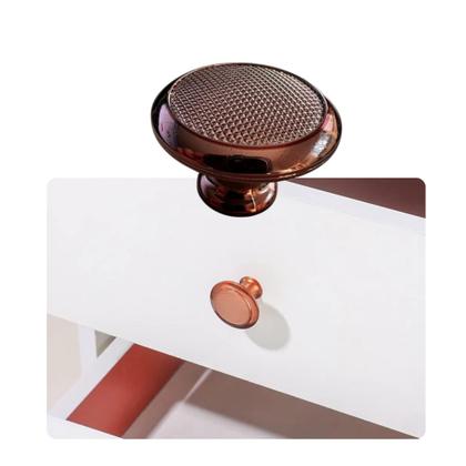 Imagem de Kit com 8 Puxadores De Luxo Ponto Bolinha Furo Único Perfeito para Armários e Gavetas