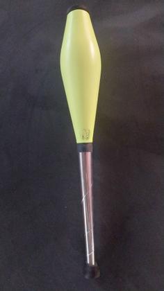 Imagem de Kit com TRES claves Pirouette cabo prata - Clava ou pino para malabarismo/MALABARES