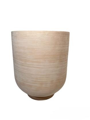 Imagem de kit de 2 cachepot em cimento bege riscado mart 26,cm5 e 22cm