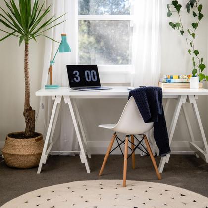 Imagem de Kit de 3 Cadeiras Eiffel Eames Sala de Jantar Base Madeira