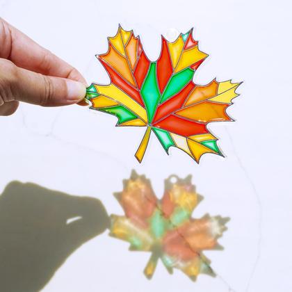 Imagem de Kit de artesanato Winlyn Fall Leaf Suncatchers, ornamentos com tinta