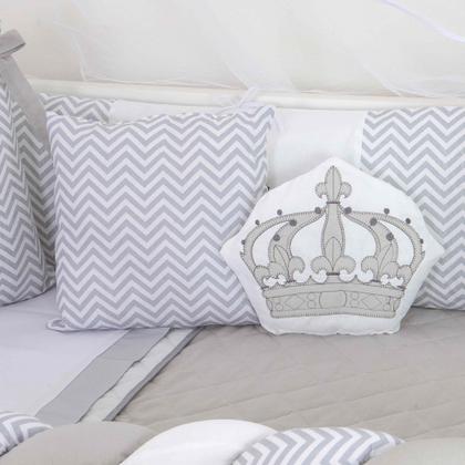 Imagem de Kit de berço quarto de bebe bordado completo doce nuvem com mosquiteiro e saia algodão com 12 pçs