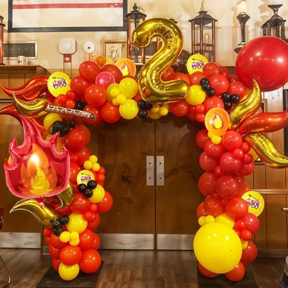 Imagem de Kit de decoração Saxuxu Fire Balloon Arch com tema de caminhão de bombeiros