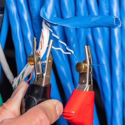 Imagem de Kit de gerador de tom e sonda Wire Tracer Klein Tools VDV500-920