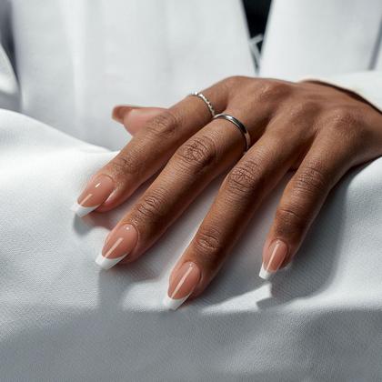 Imagem de Kit de unhas de gel francês btartboxnails com 160 pontas de unhas e lâmpada