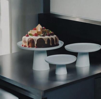 Imagem de Kit Decoração De Festa P/ Doces Boleira E Bandeja cupcake em cerâmica 