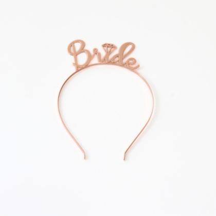 Imagem de Kit Despedida de Solteira Bride to Be com Véu, Faixa , Tiara e Tatuagem