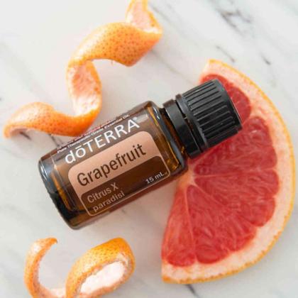 Kit Difusor Petal 2.0 + 1 óleo essencial Grapefruit 15ML Suporte antioxidante acelera o metabolismo. - doTERRA Imagem de Kit Difusor Petal 2.0 + 1 óleo essencial Grapefruit 15ML Suporte antioxidante acelera o metabolismo.