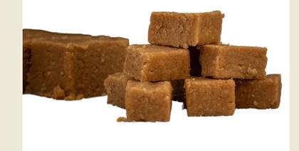 Imagem de Kit Doces Diversos Para Festa Junina 50 Pessoas + bandeiras