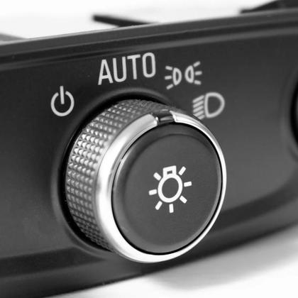 Imagem de Kit Farol de Milha Full LED Chevrolet Nova Spin 2024 2025 2026 moldura botão modelo original