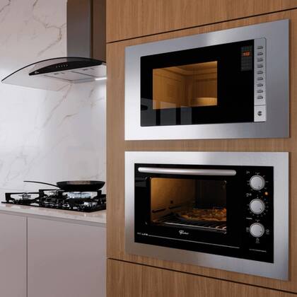 Imagem de Kit Forno Elétrico 48 L e Micro-Ondas 25 L de Embutir Fit Line Moldura Inox 127 V Fischer