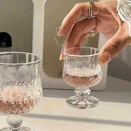 Imagem de Kit Garrafa De Vidro Para Whisky Mini Bar 2 Copos Para Whisky 6 Mini Taça Para Licor Decoração