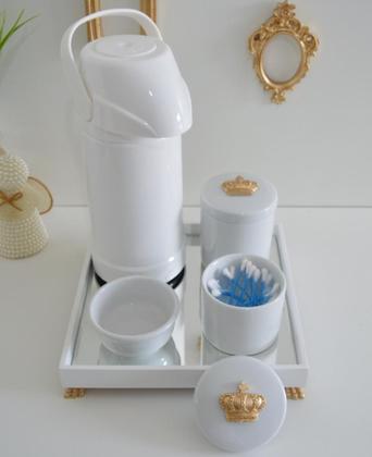 Imagem de Kit Higiene Bebê K012 Moderno Térmica Banho Porcelana Bandeja Espelho Cavalo Ursa Laço Dourado