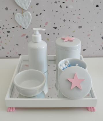 Imagem de Kit Higiene Bebê K014 Rosa Coroa Ovelha Passarinho Ursa Moderno Bandeja MDF branca Potes Porcelana