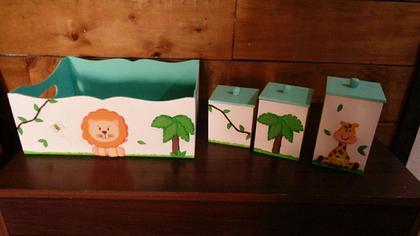 Imagem de Kit Higiene para bebê em MDF Safári