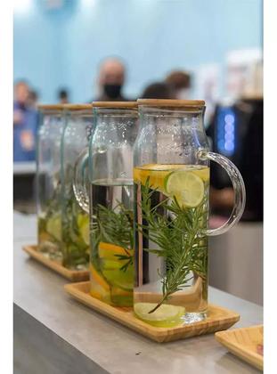 Imagem de Kit Jarra Suco Tampa Bambu Vidro 1,5 L 04 Copos Parede Duplo