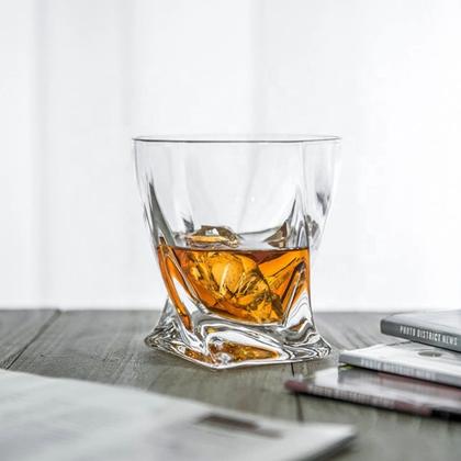 Imagem de Kit Jogo 6 Mini Copos De Vidro 52ml Torcido Shot Whisky Dose