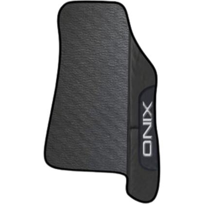 Imagem de Kit Jogo Tapete Onix 2020 a 2024 4 Peças + Tapete Porta Malas Emborrachado Automotivo Personalizado