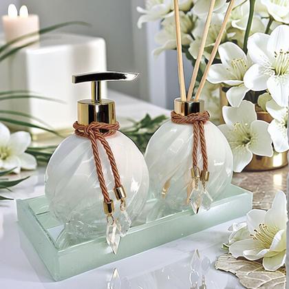 Imagem de Kit Lavabo Espiral Branco Decoração Dourado Com Bandeja Completo De Vidro Premium Presente