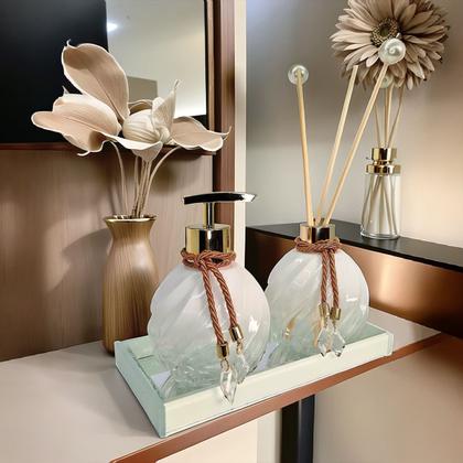 Imagem de Kit Lavabo Espiral Branco Decoração Dourado Com Bandeja Completo De Vidro Premium Presente