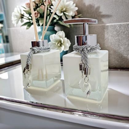 Imagem de Kit Lavabo Luxo Vidro Saboneteira Difusor Com Bandeja Aromas Decoração Com Varetas