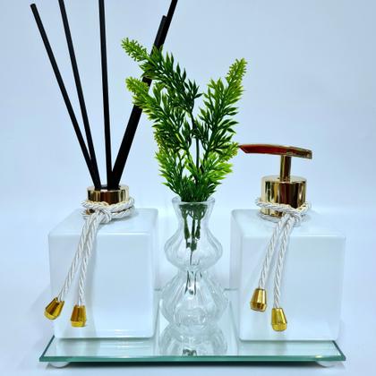 Imagem de Kit Lavabo Vasinho Cristal Saboneteira, Difusor E Acessórios