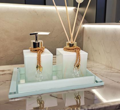 Imagem de Kit Lavabo Vidro Super Luxo  Difusor Banheiro Aromatizador Bandeja Saboneteira Vidro