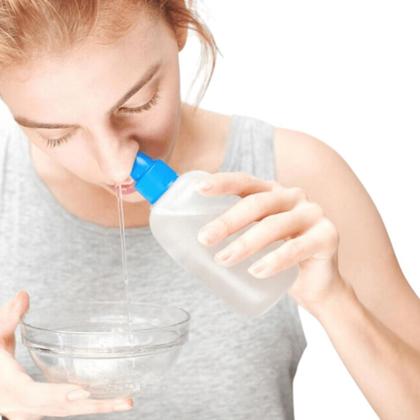 Imagem de Kit Lavagem Nasal Garrafinha 250ml Cânula + Sal c/30 Sachês