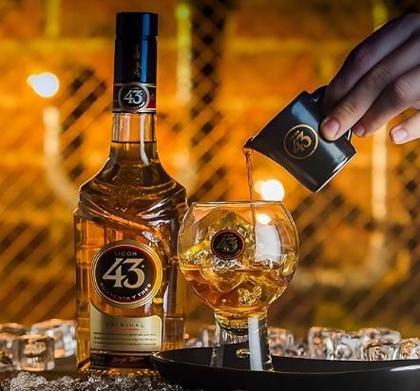 Imagem de Kit Licor 43 Sabores: Chocolate, Creme Brulee e Original 700ml - 3 Garrafas Zamora
