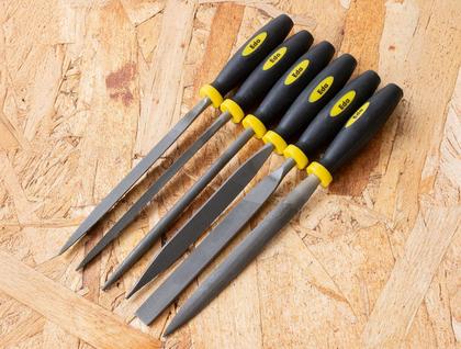 Imagem de Kit Limas Tipo Agulha Eda 6 Pçs Triangular Redonda Chata Meia Cana Cabo Emborrachado P/ Madeira Metal Trabalhos Manuais