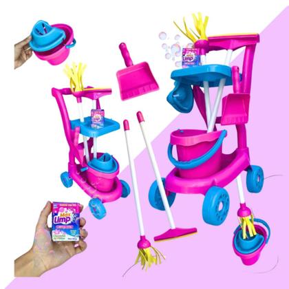 Imagem de Kit Limpeza de Brinquedo Vassoura, Rodo e Pa Infantil, Aprendendo Brincando Menino e Menina Carrinho
