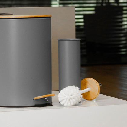 Imagem de Kit Lixeira 12 Litros Bambu Com Pedal + Escova Banheiro Bambu