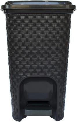 Imagem de Kit Lixeira 7 litros Pedal C/ Tampa Com Dispenser P Sacolas