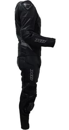 Imagem de Kit Macacão Couro X11 Speed 2 + Bota X11 + Luva X11 + Toca