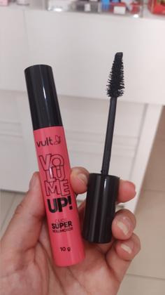 Imagem de Kit Maquiagem Vult com Base Máscara para Cílios Blush E Gloss