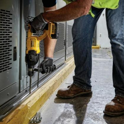 Imagem de Kit Martelete Perfurador/Rompedor 20V MAX Brushless 1'' (26mm) 2,6J com 2 Baterias - DCH133B-B3